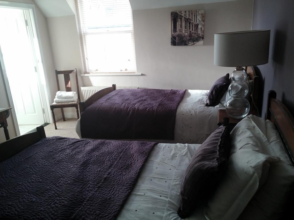 Meath Arms Country Inn Aughrim Rom bilde