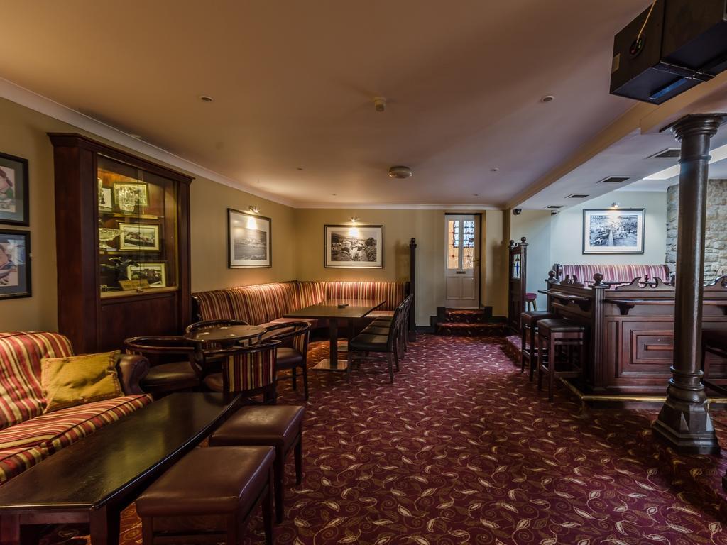 Meath Arms Country Inn Aughrim Eksteriør bilde